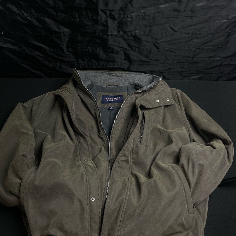Roundtree & Yorke Olive Military Jacket